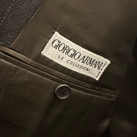 Giorgio Armani Mens pinstripe suit 42 Regular suit dark grey and white wool suit - Picture 2 of 7